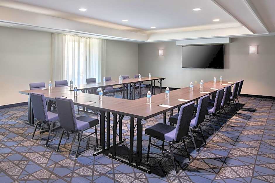 Courtyard by Marriott Philadelphia Plymouth Meeting