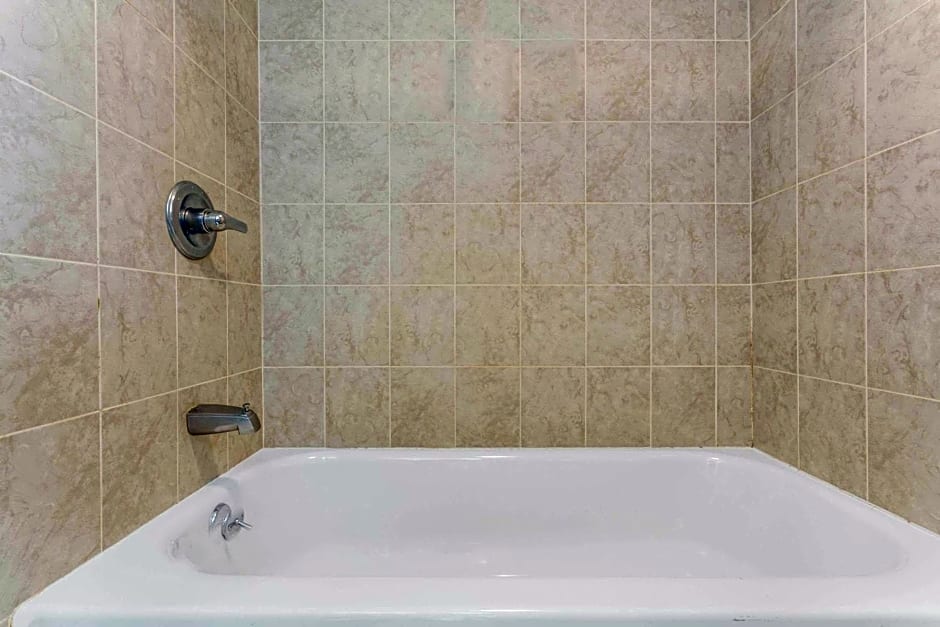 Days Inn by Wyndham Slidell
