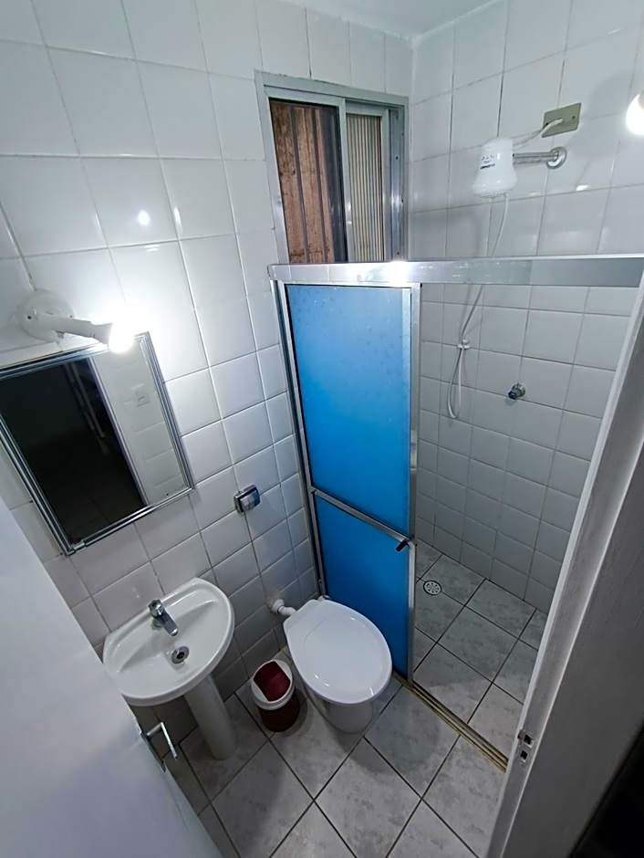 Apartamento Térreo - 40m da Praia - Enseada - Guarujá