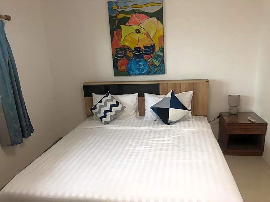 Aloft Hotel and Hostel Pattaya