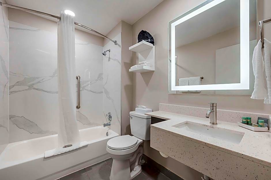 Best Western Heartland Inn