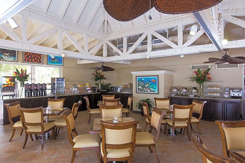 Comfort Suites Paradise Island