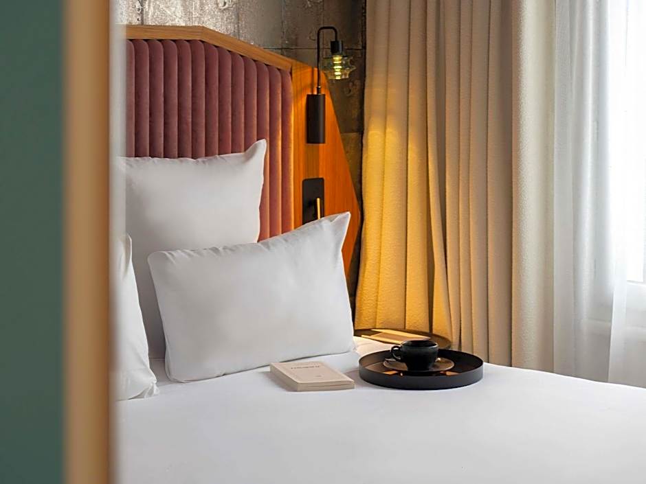 Hotel Maison Louise Lille Centre Handwritten Collection