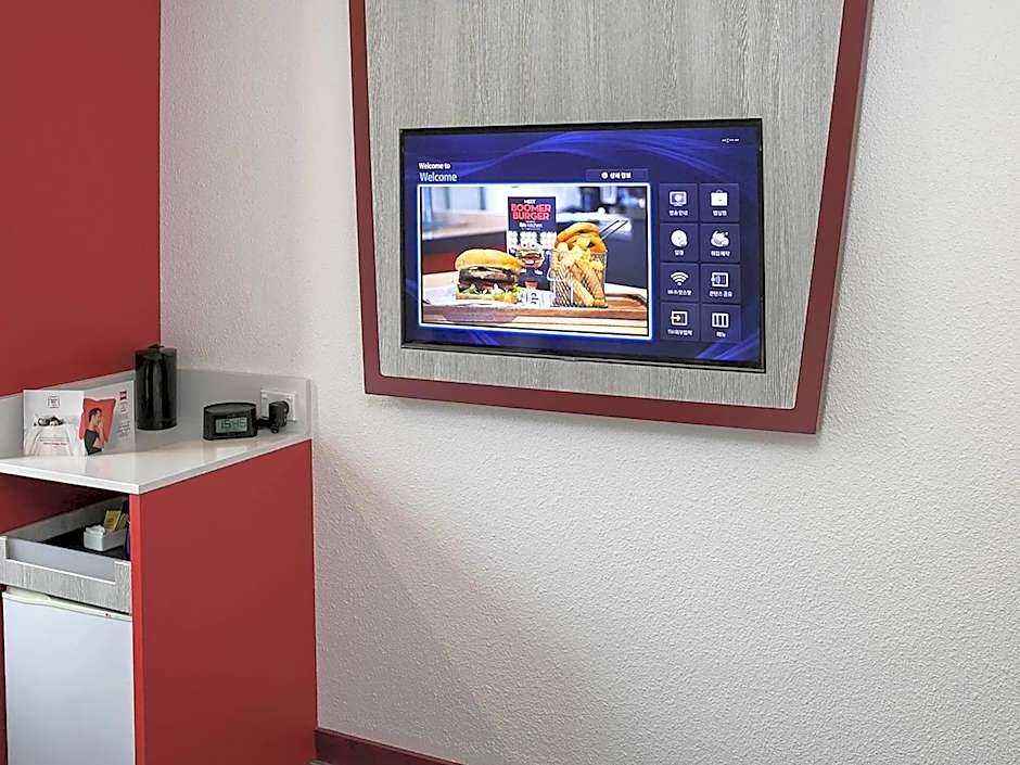 Ibis Sydney Airport Hotel