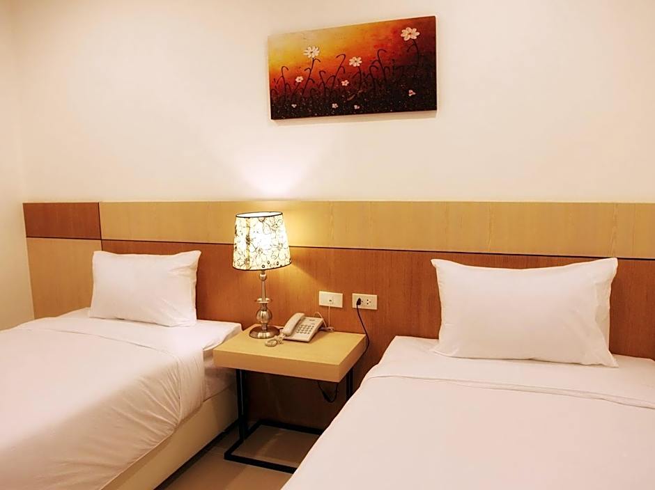 La Belle Hotel
