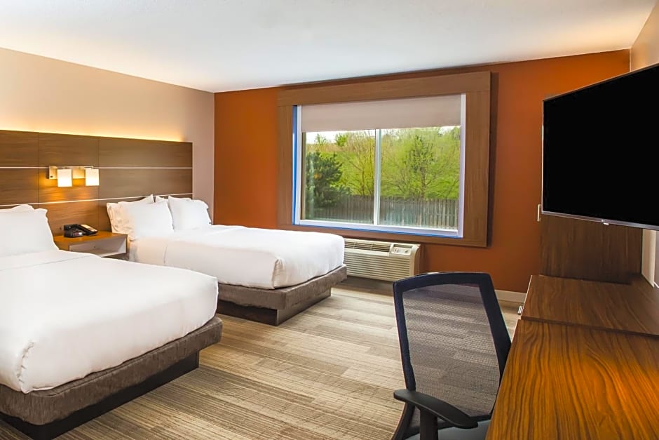 Holiday Inn Express Hotel & Suites Bellevue-Omaha Area