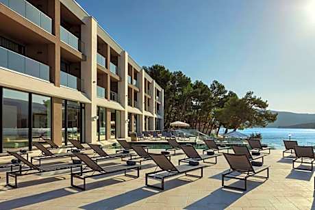 The Isolano, Cres, Autograph Collection