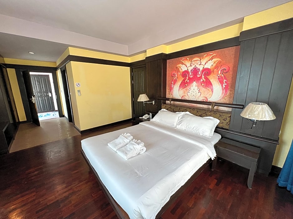 Sarita Chalet Pattaya Hotel (SHA Plus)