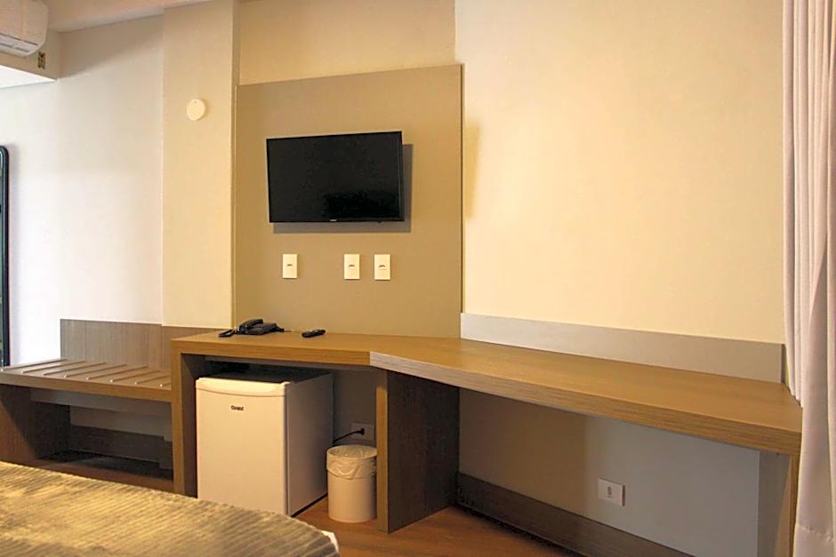 HOTEL ÉVORA By Rede Sagres