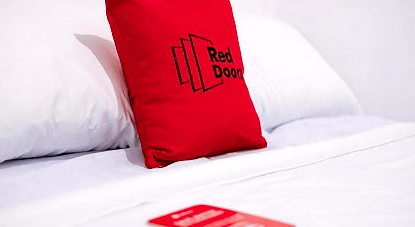 RedDoorz near Puskesmas Sei Jang Tanjung Pinang