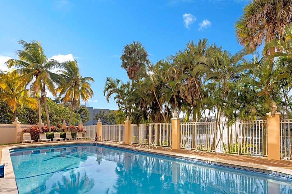 La Quinta Inn & Suites by Wyndham Sunrise