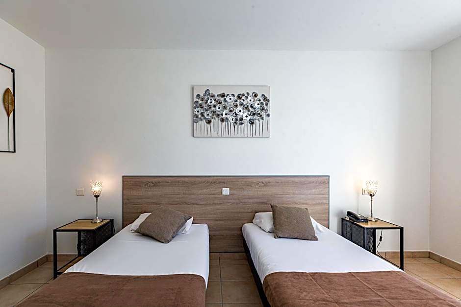 Logis Hôtel L'Oliveraie