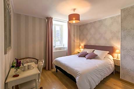 Double Room with Mountain View