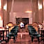 The Hollywood Roosevelt