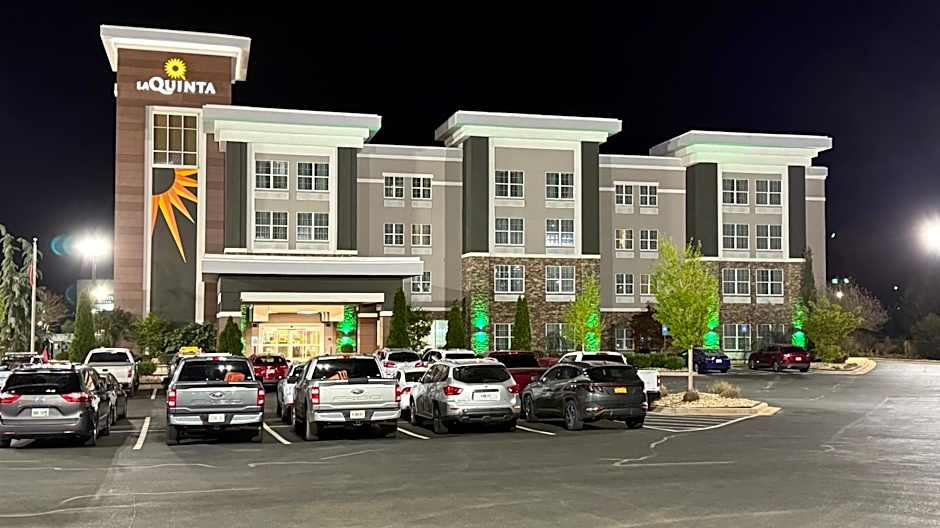 La Quinta Inn & Suites by Wyndham Forsyth