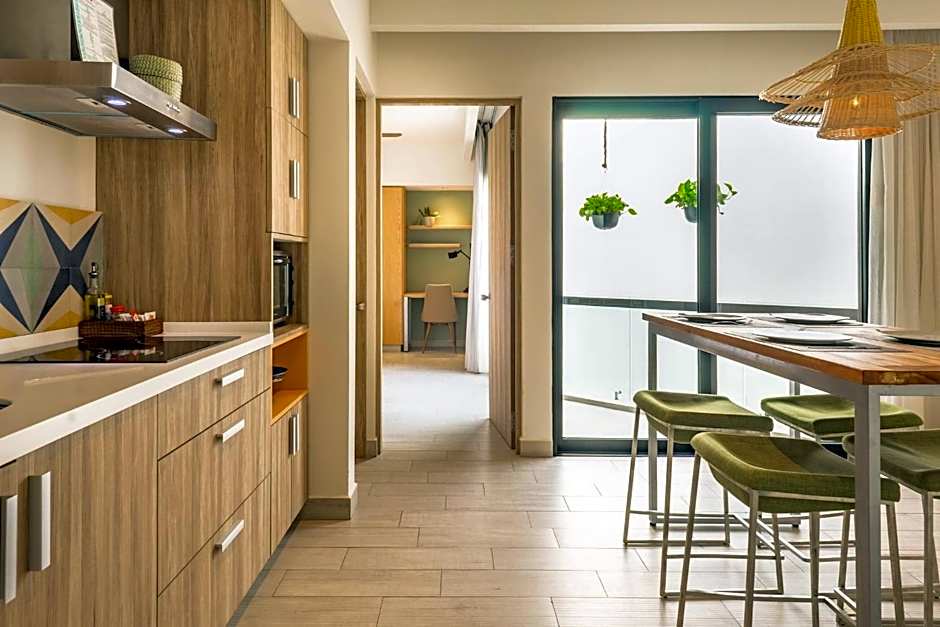 Opal Suites Apartments