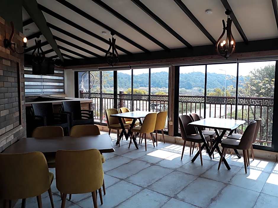 THE SARIGERME INN