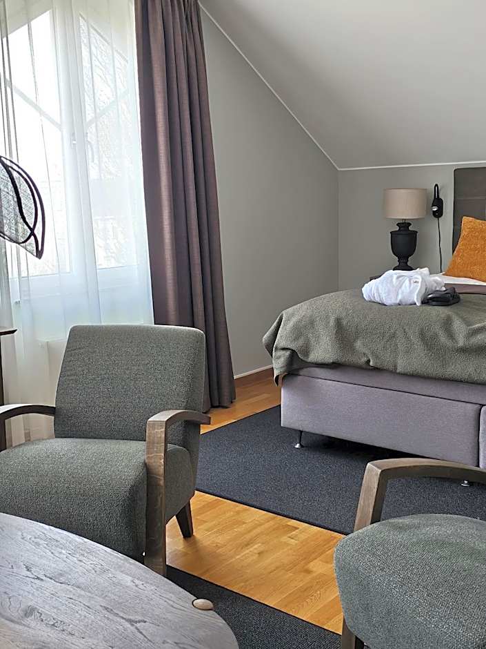 Photo 1 of 8 of Junior Suite