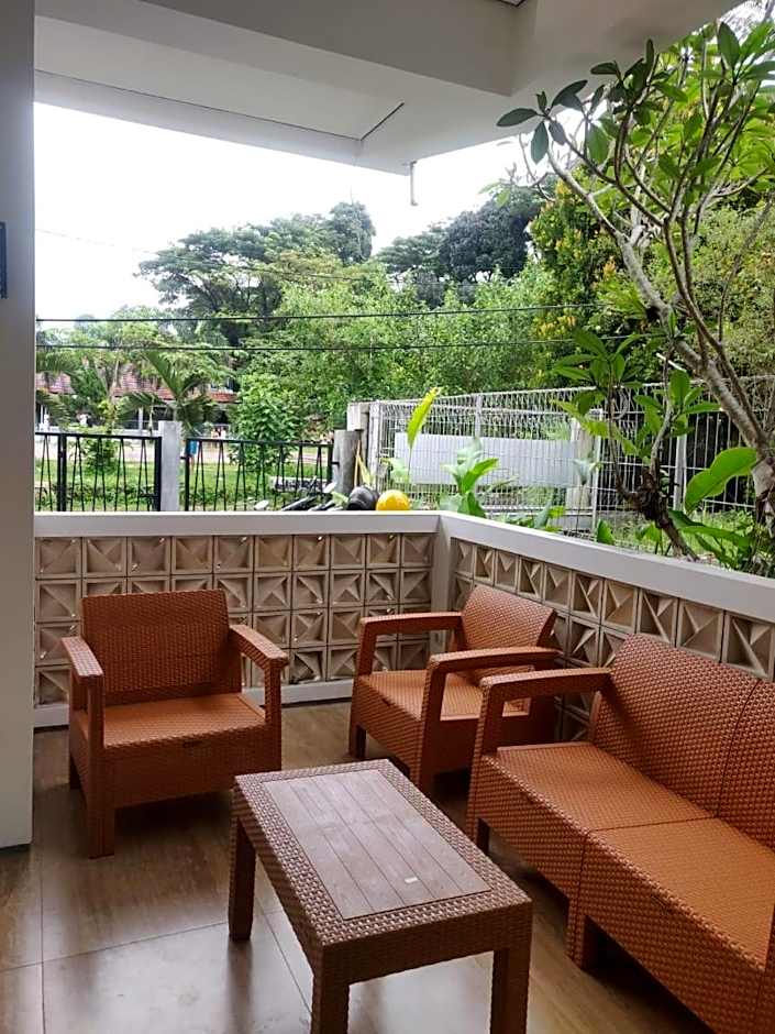 Rion Hostel Bogor