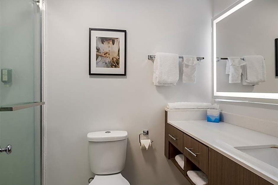 Glengarry Extended Stays