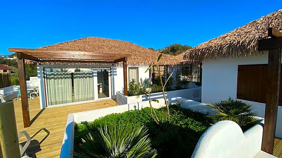 Hotel Selwo Lodge - Animal Park Tickets Included