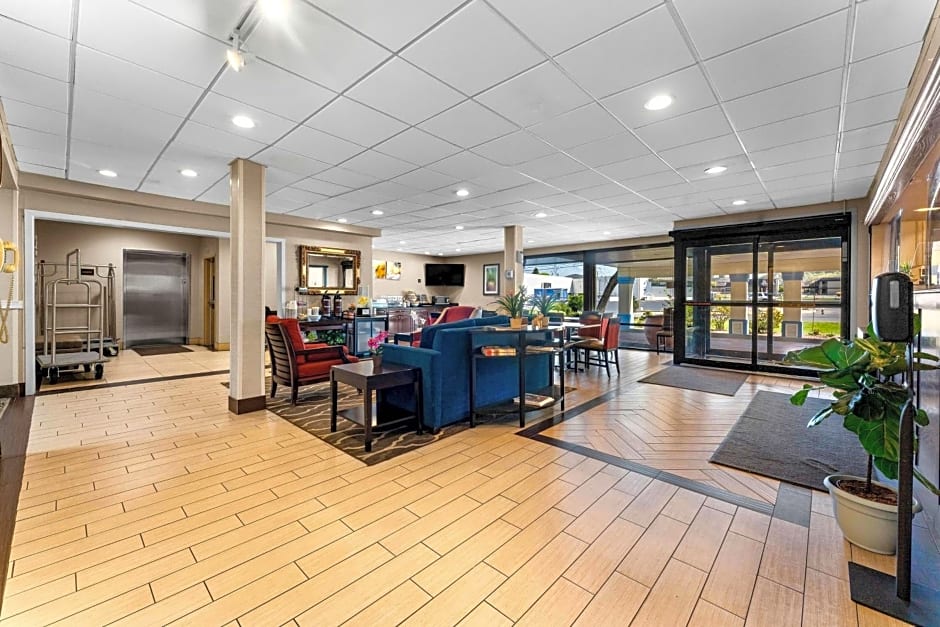 SureStay Plus by Best Western Reading North