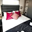 Black Bull Retreat, Barmston with Private Hot Tubs