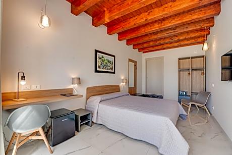 Deluxe Double Room with Sea View- Annex