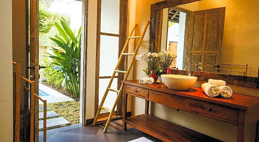 The Decks Bali Villas