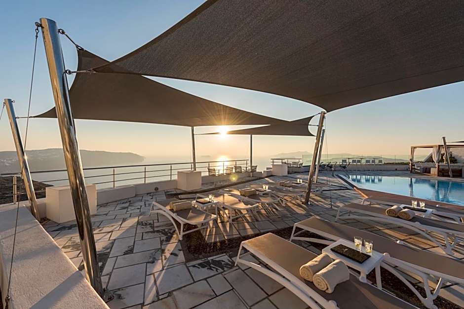 Caldera's Dolphin Suites