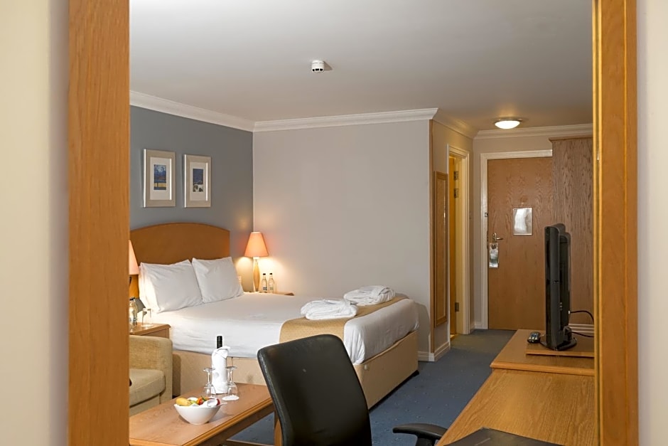 The Telford Whitehouse Hotel