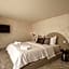 Uzenie All Suites Boutique Resort