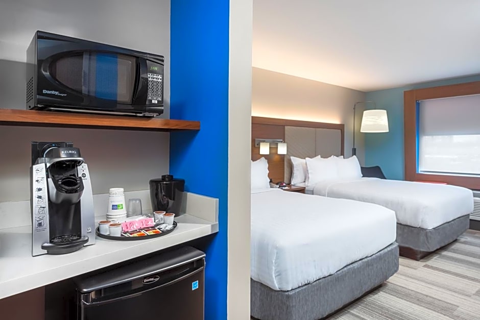 Holiday Inn Express & Suites West Plains Southwest By IHG