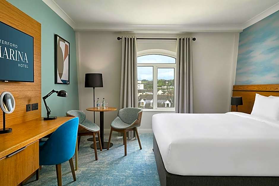 Waterford Marina Hotel