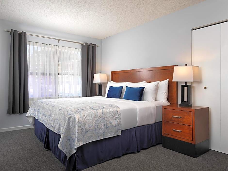 Huntingdon Hotel and Suites