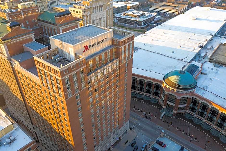 Marriott St. Louis Grand
