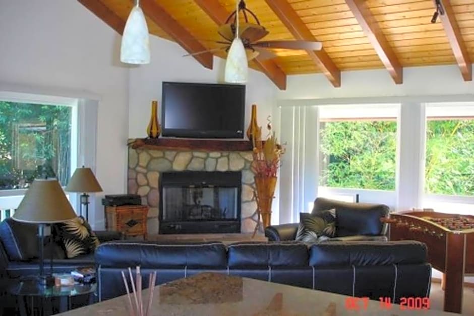 Photo 1 of 17 of Bamboo Valley Inn