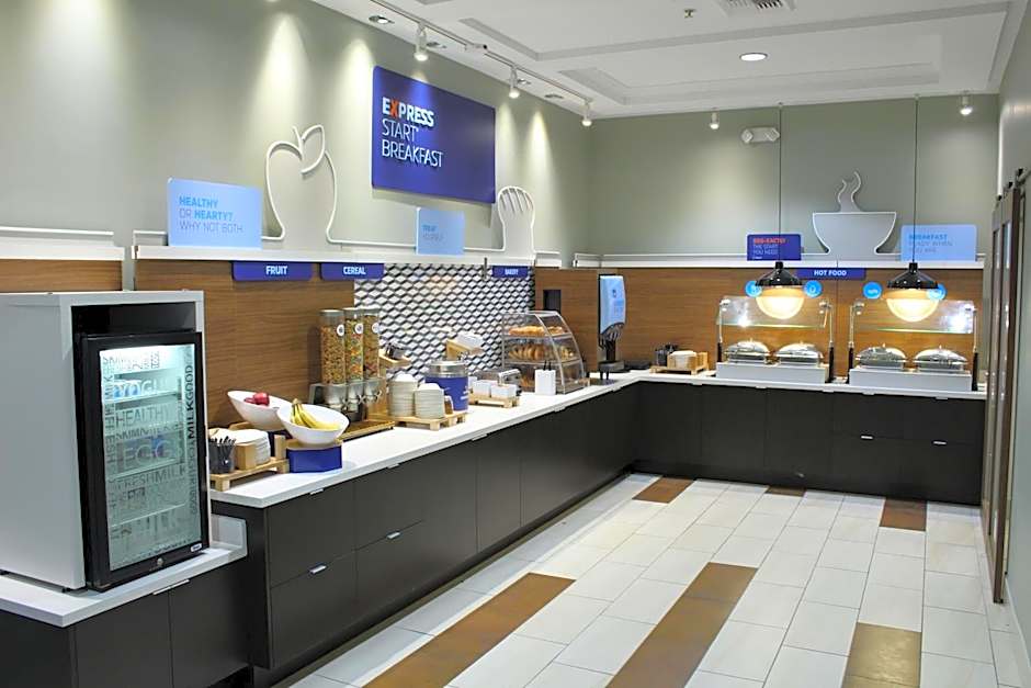 Holiday Inn Express Hotel & Suites Napa Valley-American Canyon By IHG