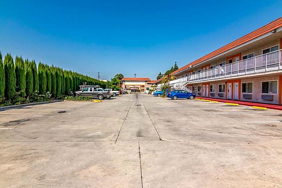 Rodeway Inn Artesia Cerritos