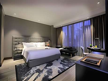 Makati Diamond Residences