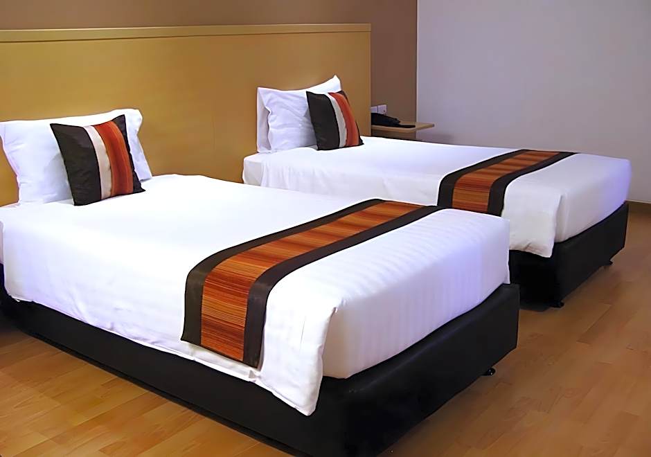 Iyarin@tuk Chang Ratchayothin Hotel