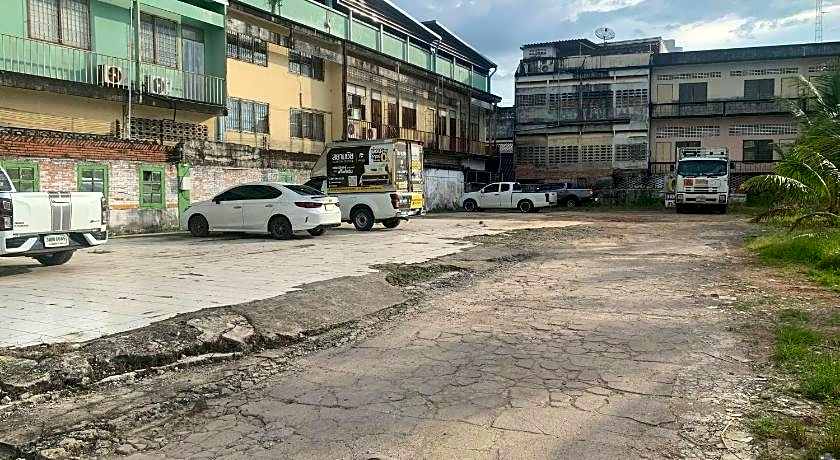 S2S Queen Trang Hotel