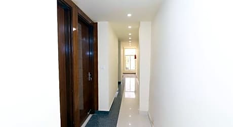 Hotel O Dezzire