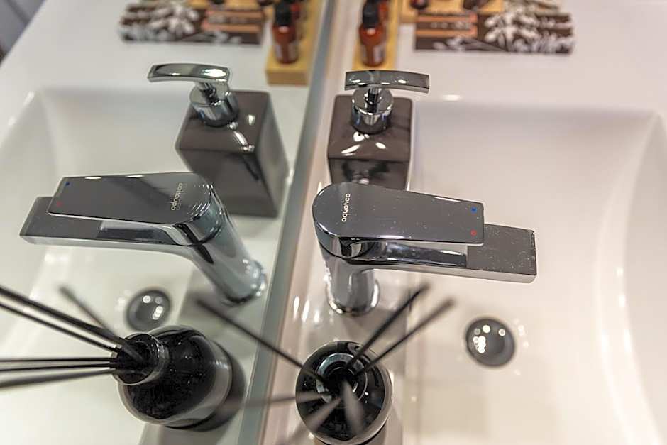 Talisman Hotel & Restaurant