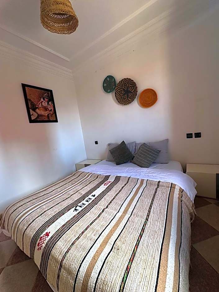 Tamraght White Hostel