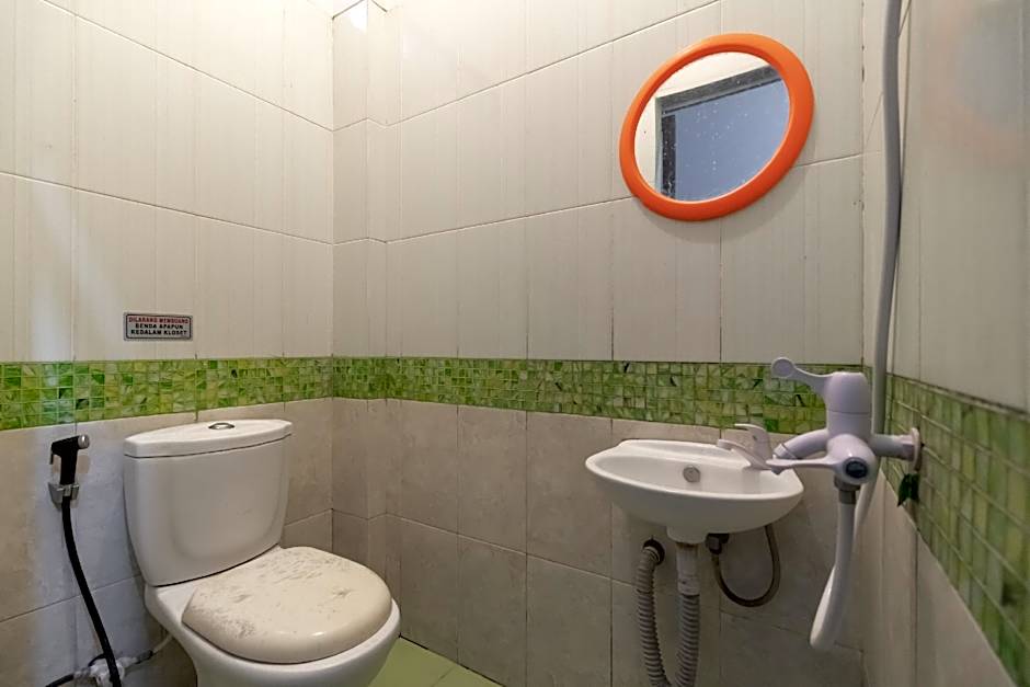 Safaraz Garden near Galaxy Bekasi Mitra RedDoorz