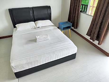 Blue Mountain Lodge Kundasang