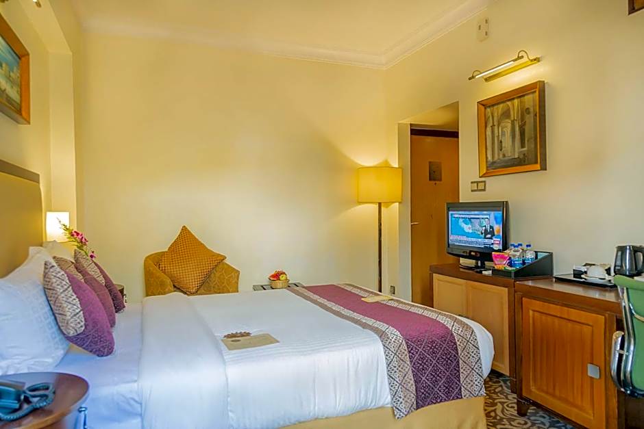 Royal Park Residence Hotel