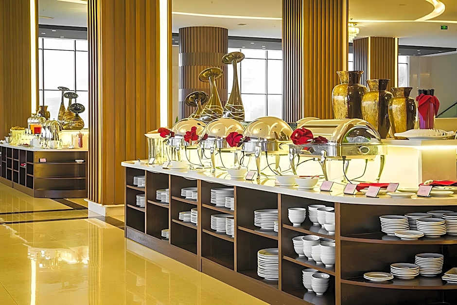 Muong Thanh Grand Cua Lo Hotel