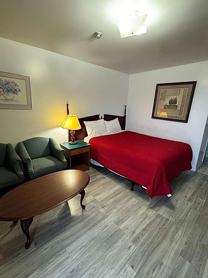 6267 Persepolis Inn